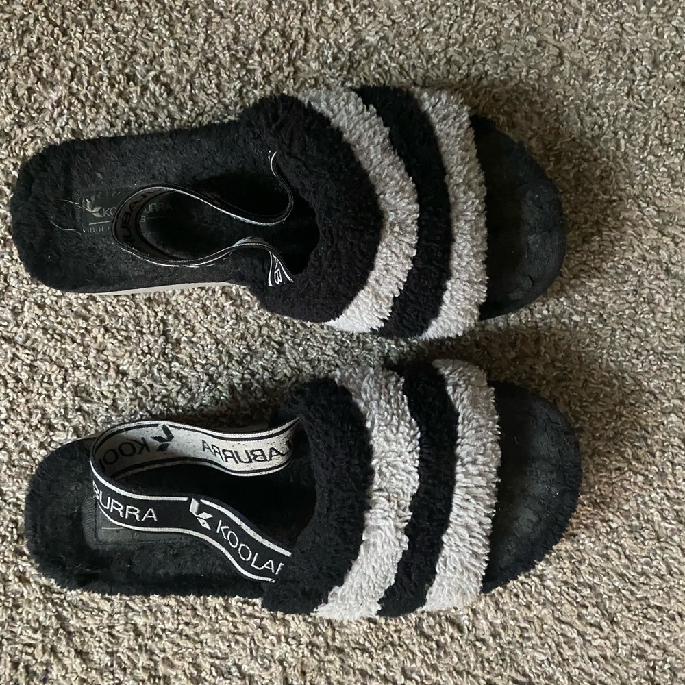 Ugg kookaburra slippers